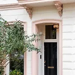Spinoza Bed & Breakfast 4*