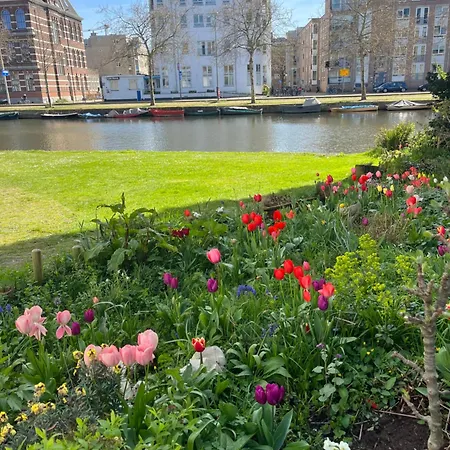 Bed & Breakfast Spinoza Amsterdam